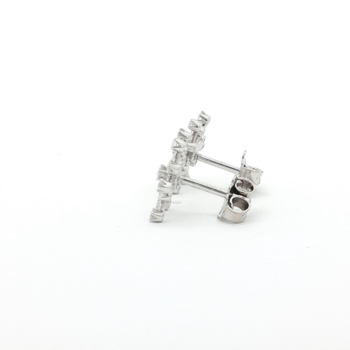 18kt White Gold Snowflake Earrings