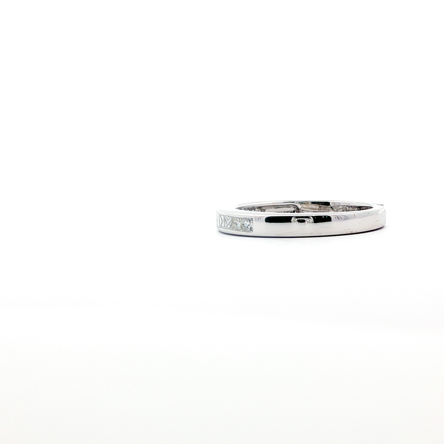 18kt White Gold Princess Cut Diamond Wedding Band